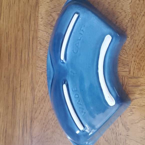 Wade of California Tray - Picture 3 of 5